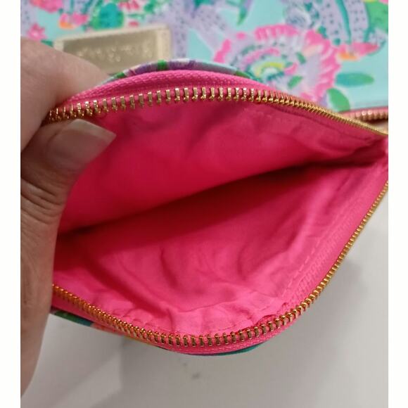 NWT! Lilly Pulitzer bright floral laptop/tab case plus small pouch. Zip close - Picture 8 of 8